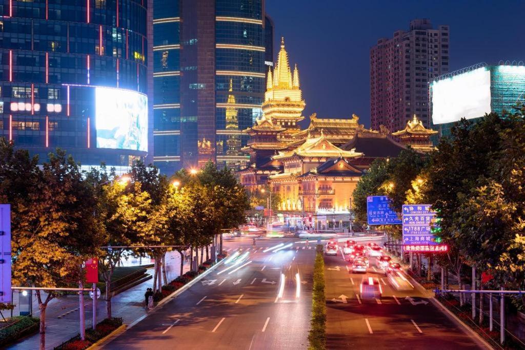 Hotel Hanting Zhenping Road Railway Station New 2*