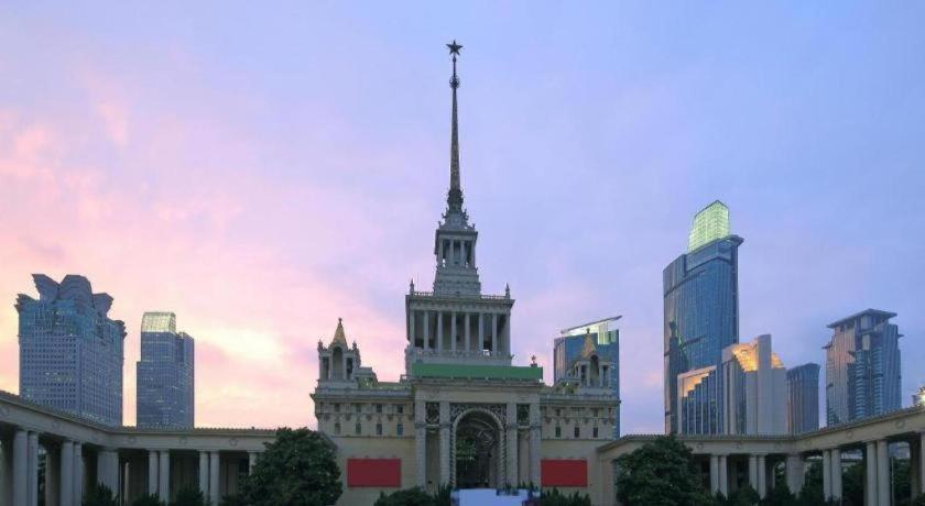 Hanting Zhenping Road Railway Station New 2* Shanghai