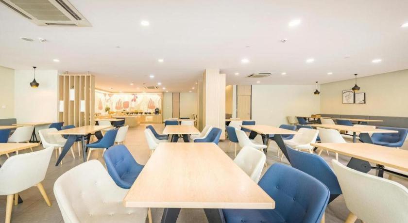 Hotel Hanting Zhenping Road Railway Station New